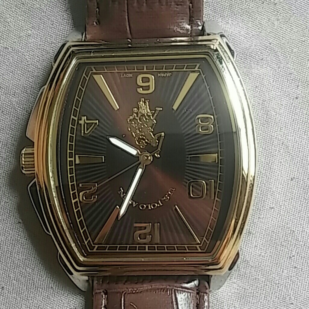 Polo leather watch